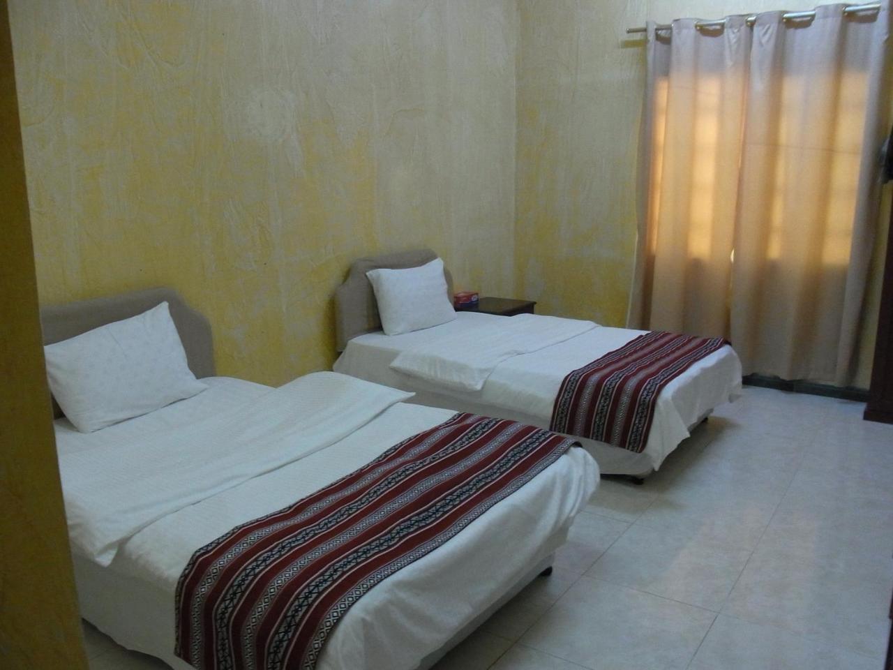 Ruddah Al Ghazlan Hotel Sinaw מראה חיצוני תמונה
