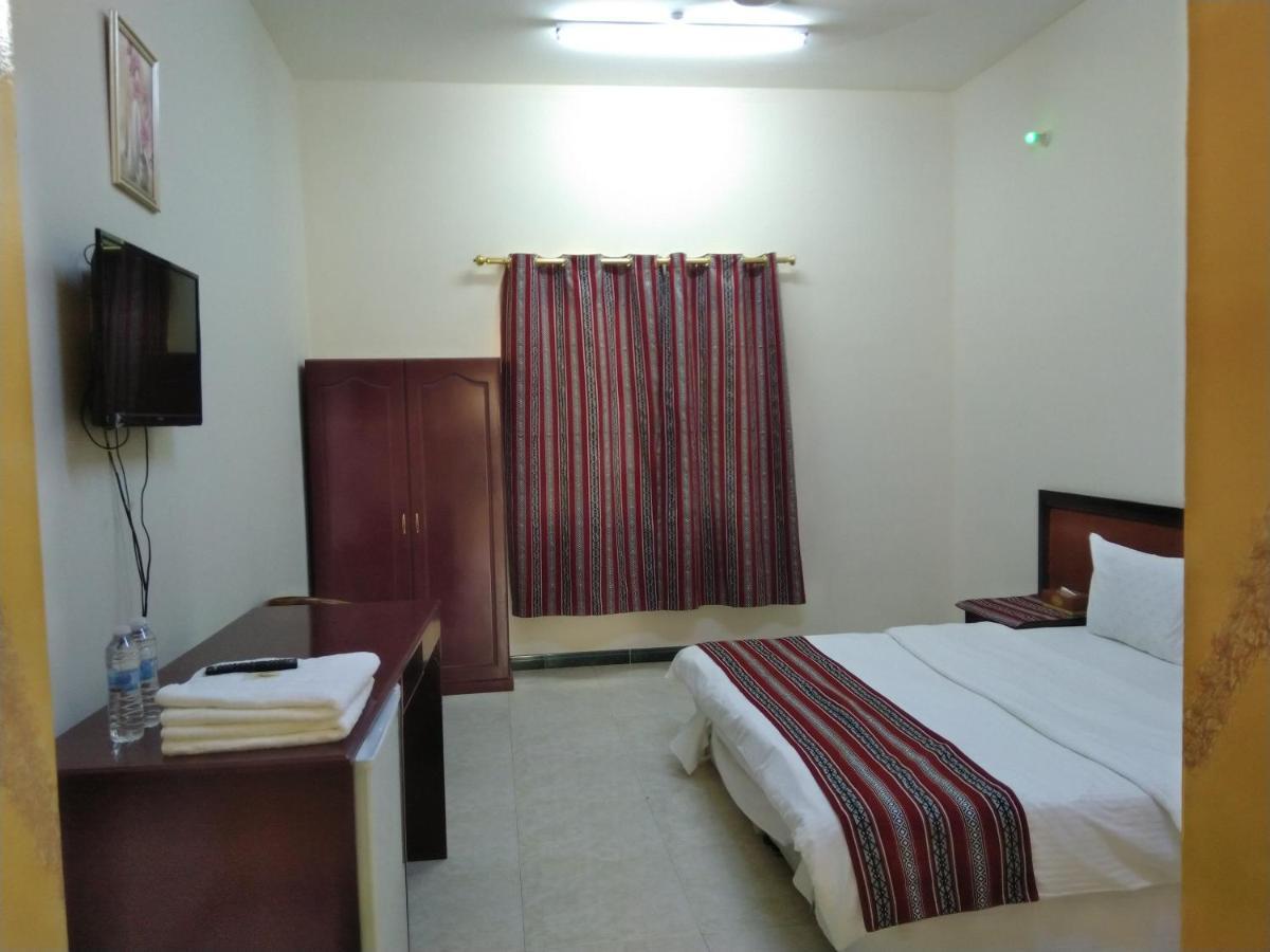Ruddah Al Ghazlan Hotel Sinaw מראה חיצוני תמונה