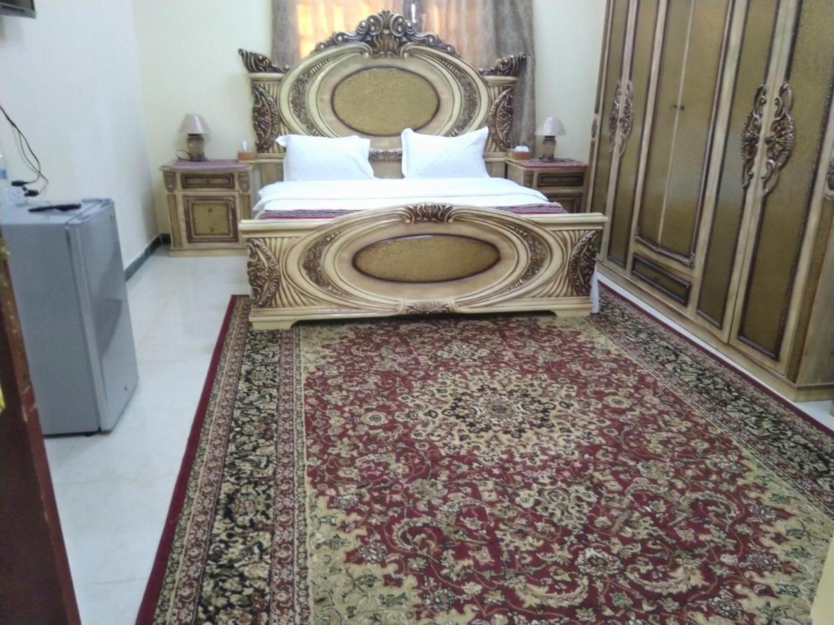 Ruddah Al Ghazlan Hotel Sinaw מראה חיצוני תמונה